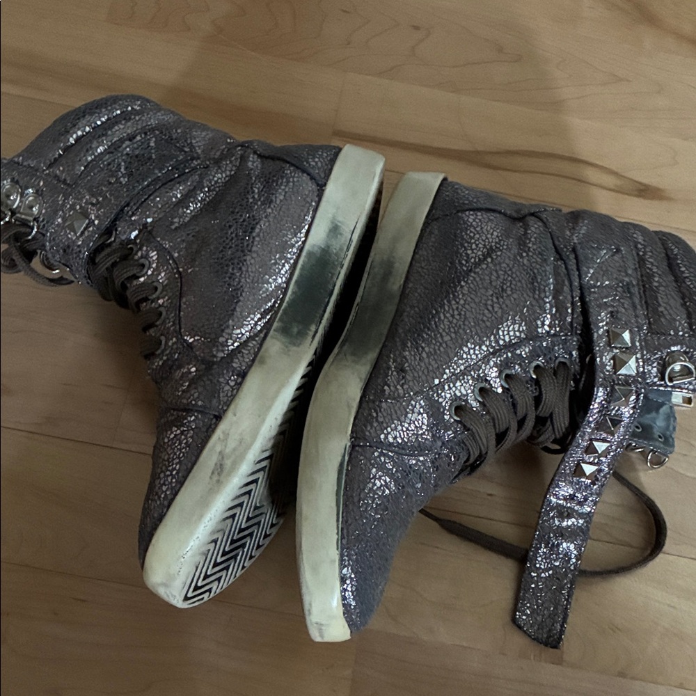 Liliana Metallic Copper Silver High-Top Sneakers